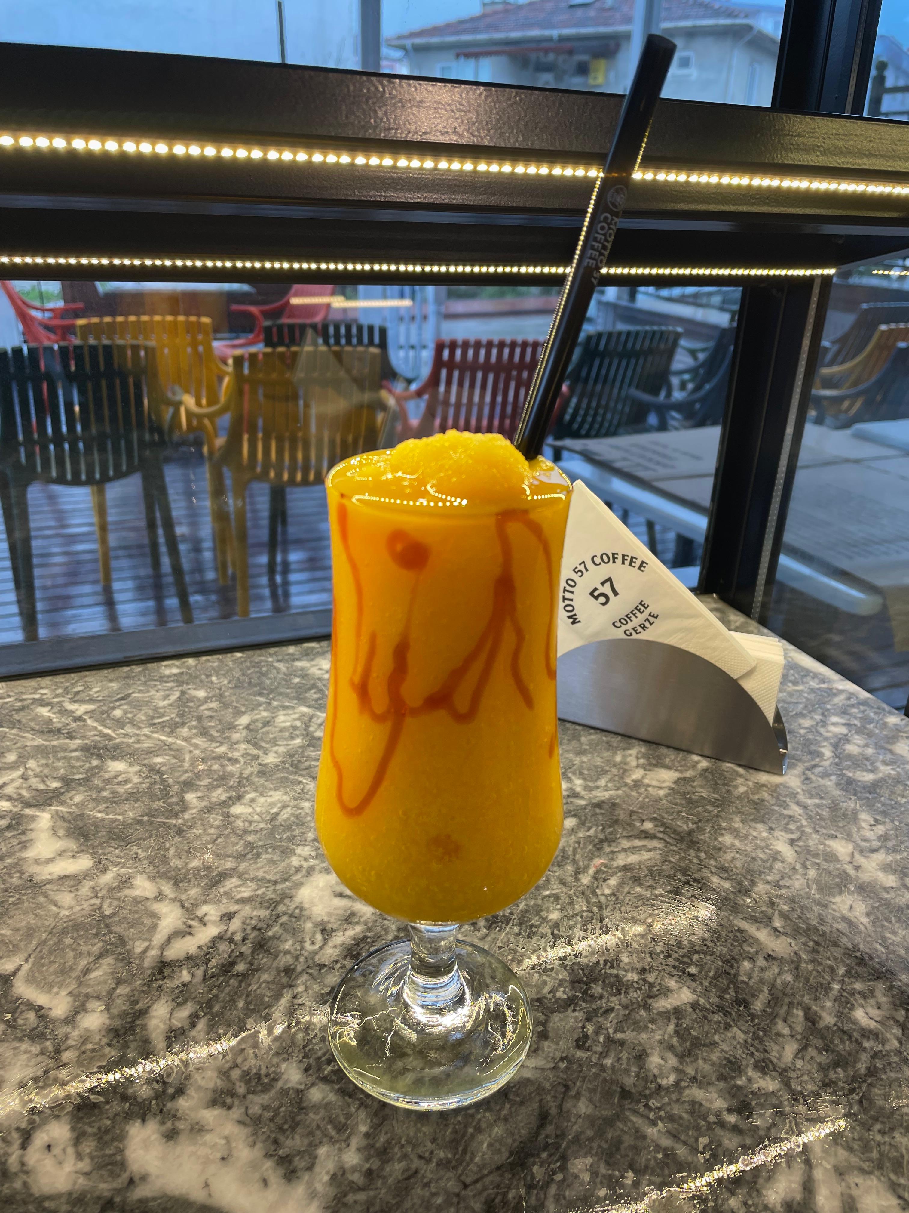 Frozen (Böğürtlen-Çilek-Kivi-Mango-Muz)