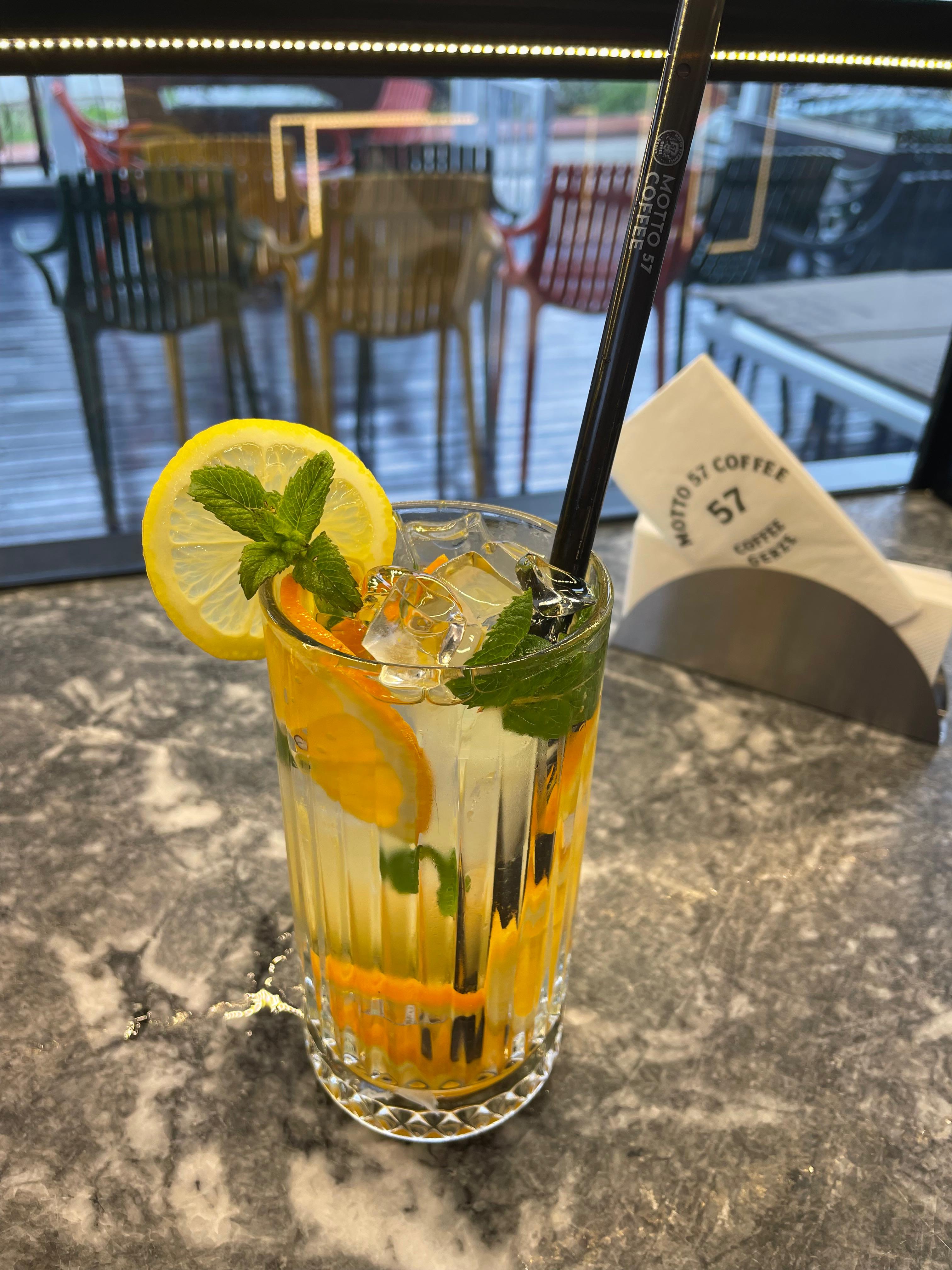 Portakallı Mojito